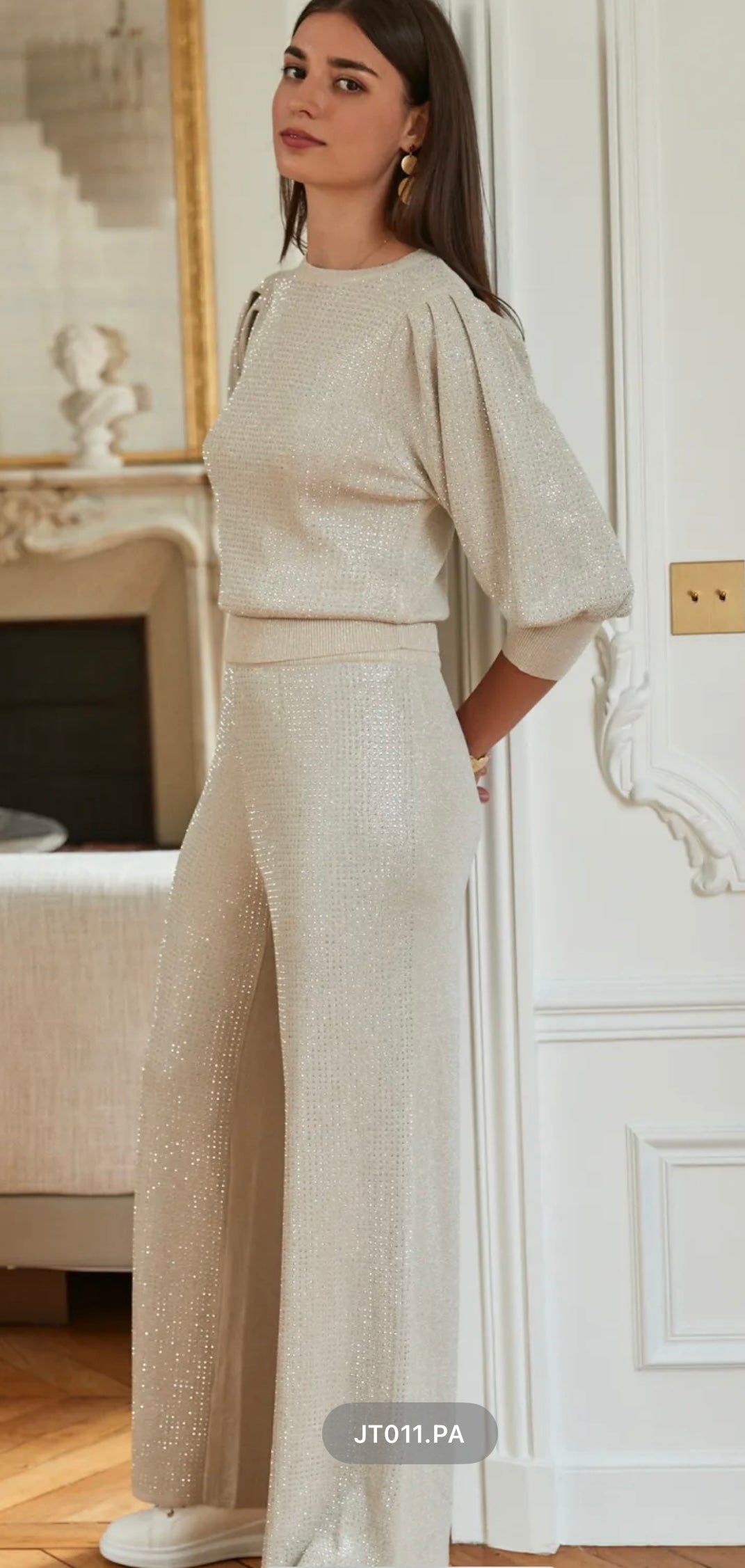 Beige strass blouse