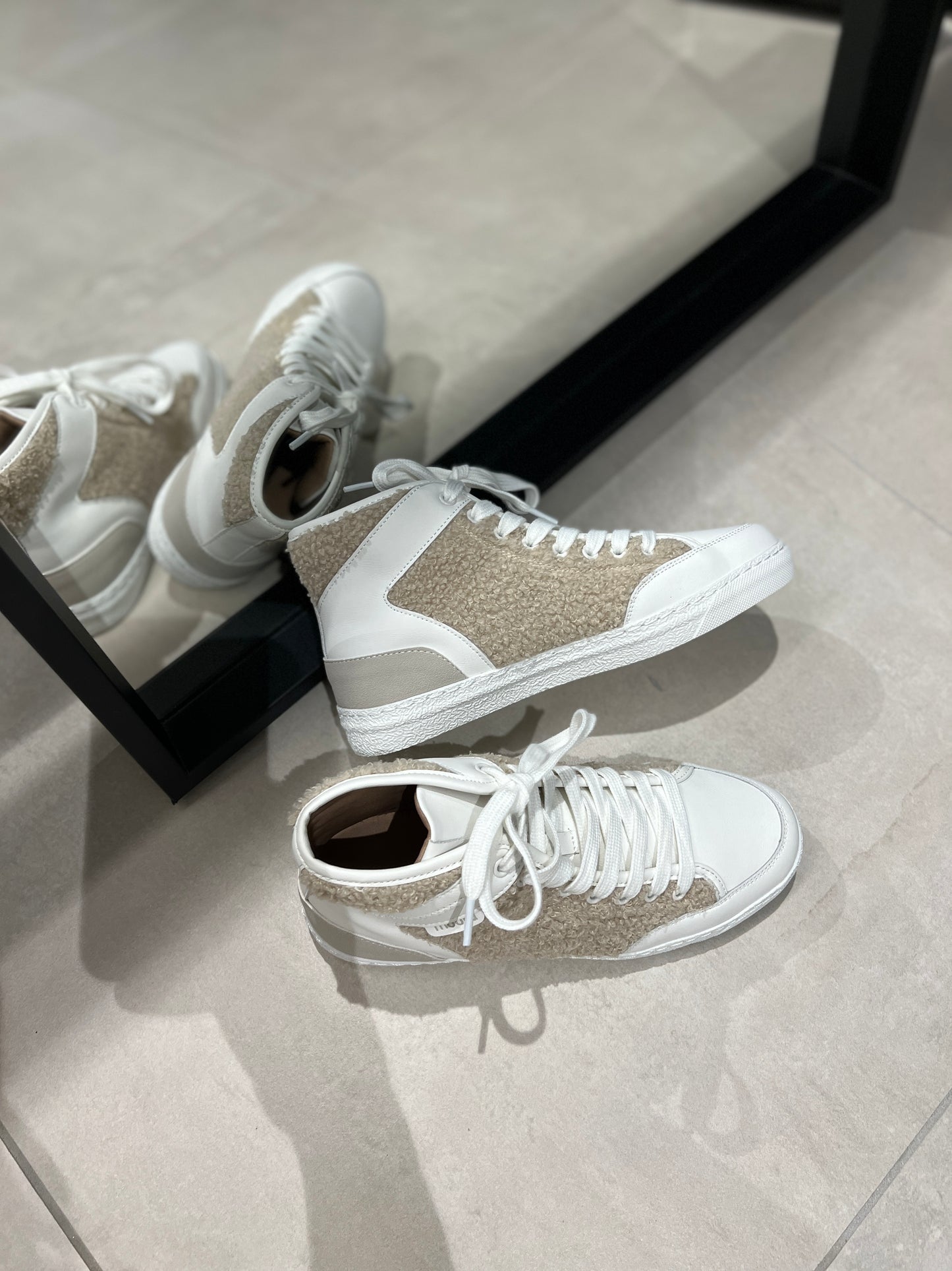 Sneakers nude teddy